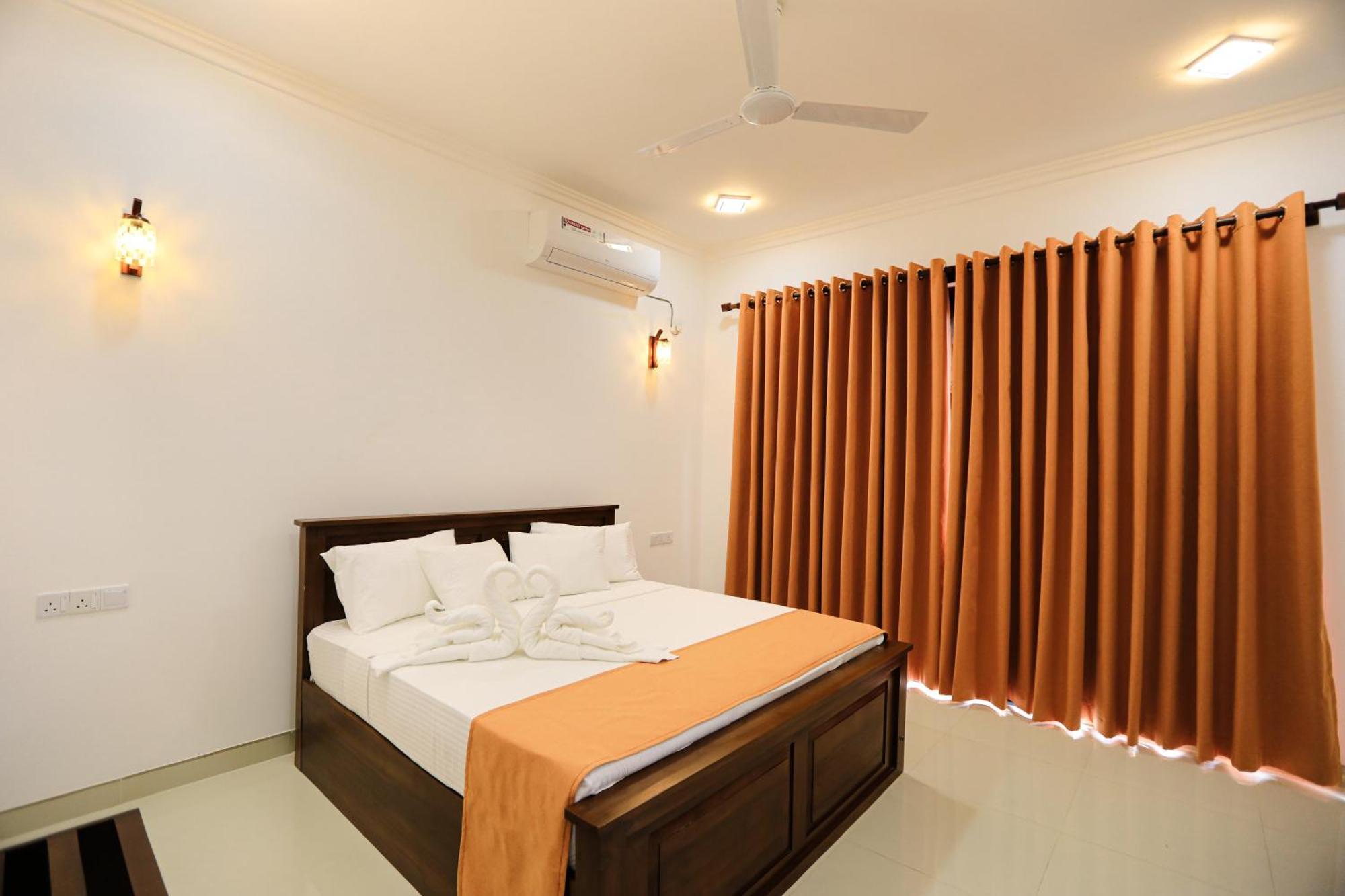 D Marit Motel Negombo Bagian luar foto